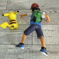 Pokémon Battle Feature Figure Deluxe Action Ash And Pikachu EUC