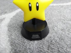 ICONS Super Mario Bros Super Star Light #003 Paladone