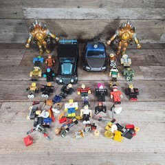 Action Figures Roblox Mixed Lot Pieces Minifigs Characters Accessories
