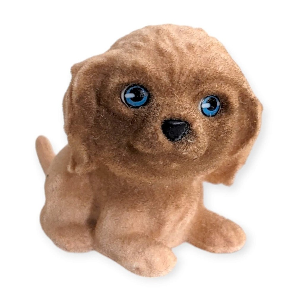 Puppy in My Pocket Mini Action Figure Toy: Cindy the Pekingese, 1.25 in.