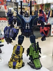 Transformers FOC Bruticus w MBC Microblaze Creations Military Titan G2