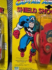 FUNSTUF Amazing Spider-Man Web Shooter and Captain America Shooter On Card. Nice