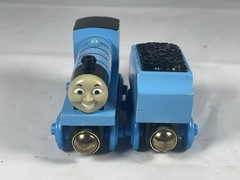 Thomas & Friends Wooden Train Tank Engine Edward Railway Gold Mags