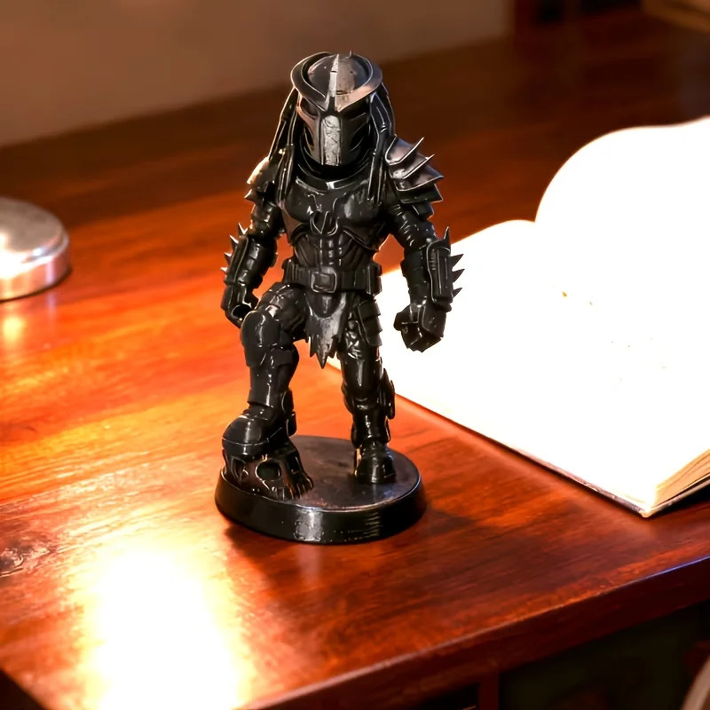 Alien Warrior PVC Figure Sci-Fi Collectible Statue Desktop Display Decor Gift