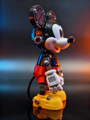 Mechanical Mouse Style Articulated Figure | Rotating Display Model