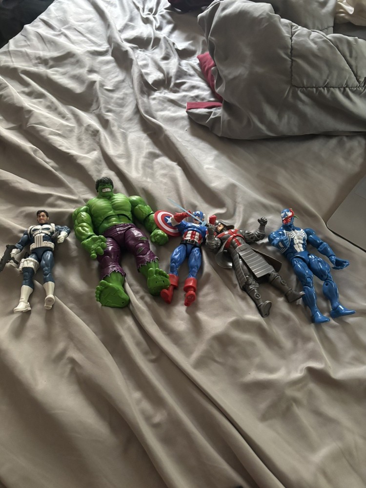 marvel legends lot good condition comes with all accessories just not in pics