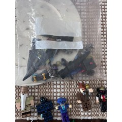 Roblox Action Figure Lot 20+ Figures and Accessories Pink Bunny Ninja Unicorn