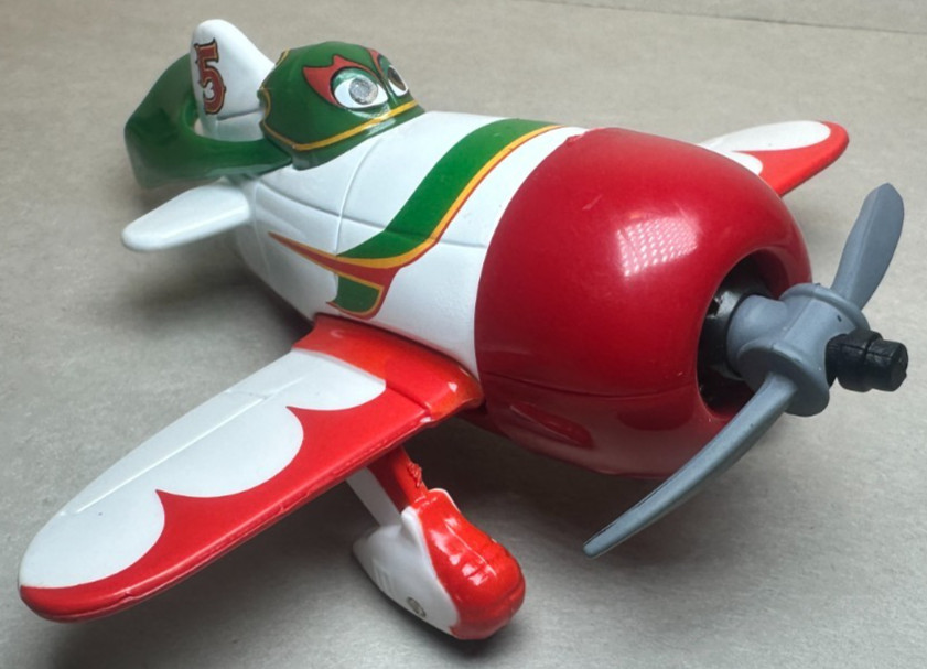 Disney Planes El Chupacabra Mexican Racer #5 Deluxe Diecast 1:55 FC