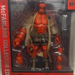 Dark Horse Hellboy McFarlane Toys Collector Edition Action Figure *IN HAND*