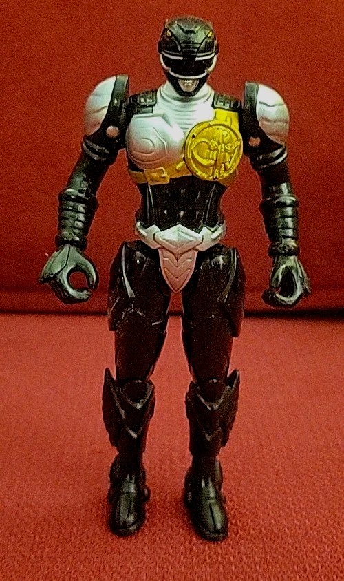 Power Rangers Mighty Morphin 971 22300 Armored Black & Silver 4″ Bandai 2009