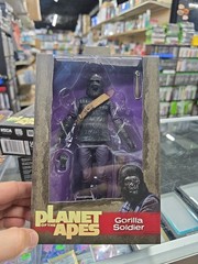 NECA Planet of the Apes – Gorilla Soldier – New in Box