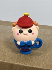 Alice in Wonderland Mini Bean Tweedledum 1” Figure New