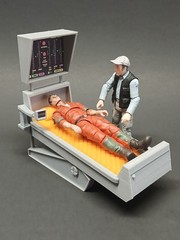Star TRek TOS SICKBAY MEDICAL BED 1:18 3.75″ Figure Diorama PROP