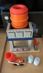 Learning Curve Thomas Train Sodor Cement Works! Complete! Cement & Lorry!