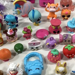 Mixed Lot Of Smalls, Shopkins, Puppy In My Pocket, Littlest Pet Shop, Tokidoki.