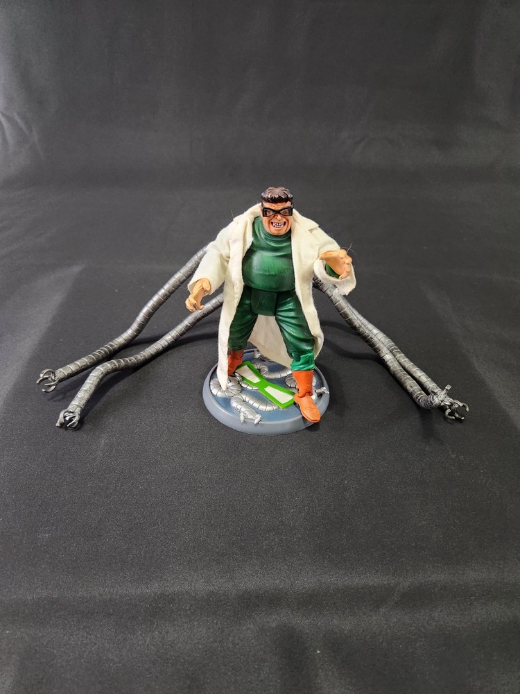 Toy Biz Marvel Legends Sinister Six Dr. Octopus Figure Doc Ock Spider-Man 2004