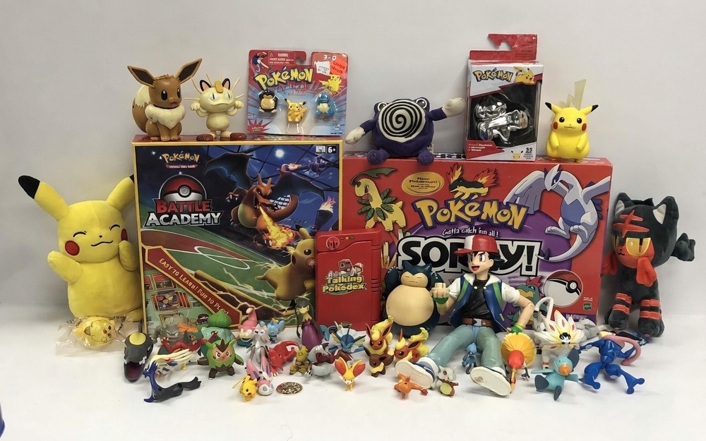 Huge Pokémon Lot! Talking Pokédex + Ash + 30+ Figures, Plushies, Games AS IS