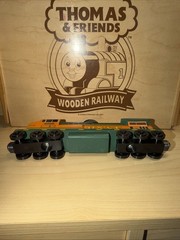 WHITTLE SHORTLINE BNSF 4025 Wooden Train Brio Thomas COMPATIBLE C-44 DIESEL