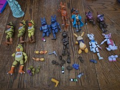 Five Nights At Freddys Action Figure Parts Lot