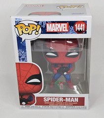 Funko Pop Marvel MCU Holiday Spider-man 1441 Bobblehead w/Protector