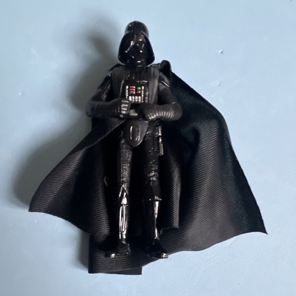 Kenner Action Figure Darth Vader Star Wars Black Cape Plastic Fabric