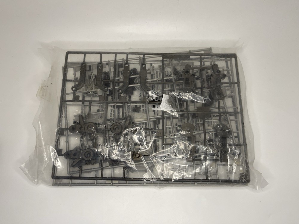 Zoids Tomy Plastic Model Kit 1999 – Unknown