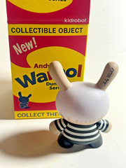 KIDROBOT DUNNY CASE FRESH 2016 ANDY WARHOL SERIES 1 HIMSELF ART TOY