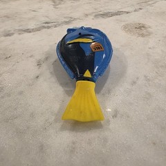 2015 Disney Pixar Finding Dory Swimming Dory – Ultra Rare Robo Fish