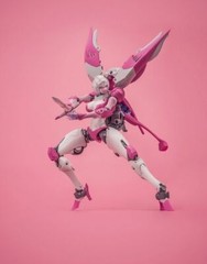 CDL-01 CDL01 RC Arcee with Upgrade Kit MP CDL Action Figure toy in hand 19CM