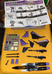Transformers TRU Commemeorative Series IV SKYWARP in box FREE SHIP