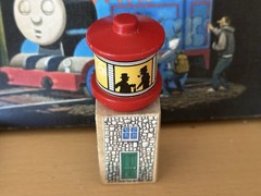 1994 Learning Curve Wooden Thomas Train Sodor Bay Lighthouse!