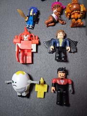 R0BL0X Figures Mixed Lot of Figurines Toys With Case & Accessories