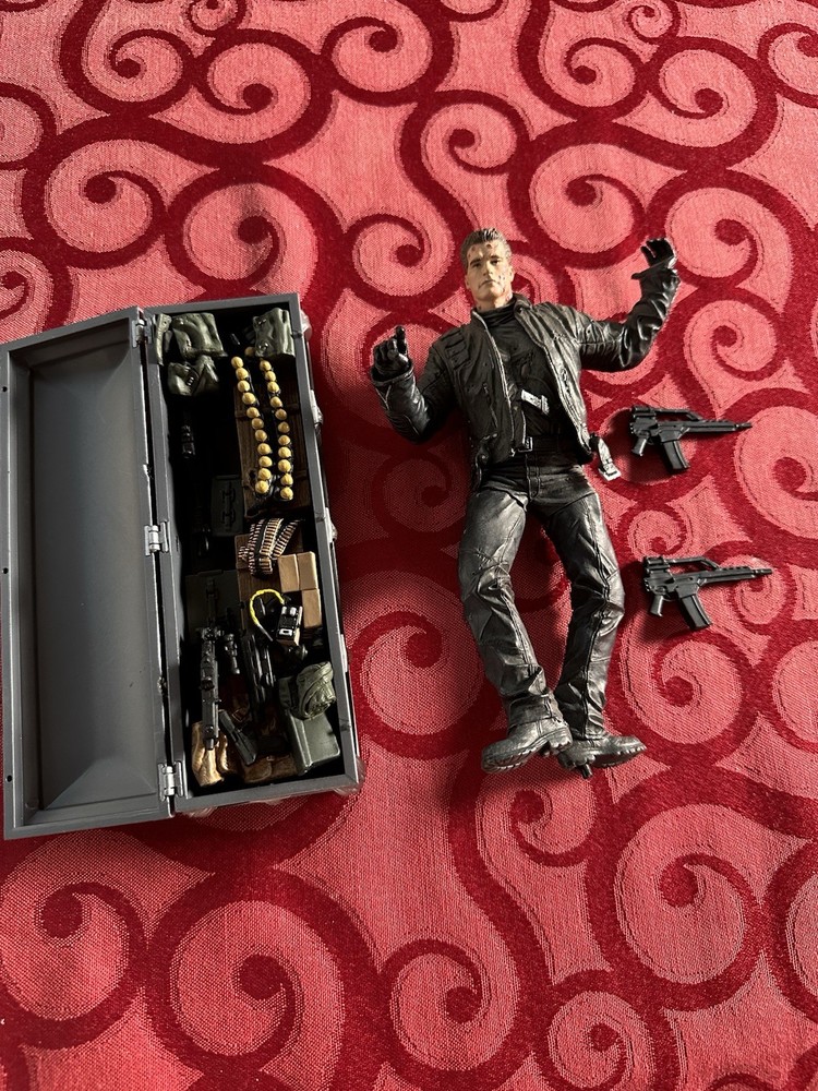 Terminator 3 T-850 with Coffin Sunglasses Action Figure McFarlane 2003