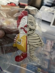 Ron English MC Supersized Vinyl Figure POPAGANDA (3) Figures Mint Condition