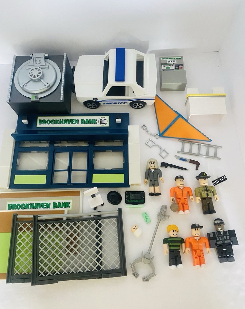 Roblox figures Toy Play set Police jailbreak Brookhaven Lot