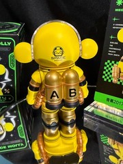 POP MART Mega Space Molly 100% Series 02 Confirmed Figure Box Card You Pick