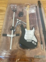 SD Toys Fender Collection Serie 1 – 1/6 Scale Model Fender Stratocaster NIB