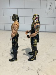 AEW WWE Jazwares Unrivaled Series 49 and 50 Rey Fenix and Penta El Zero M