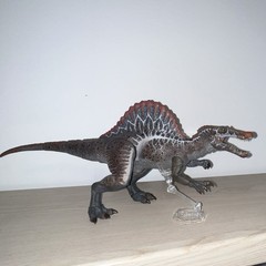 Nanmu Supplanter War God Spinosaurus War God Action Figure Gray w/ Stand