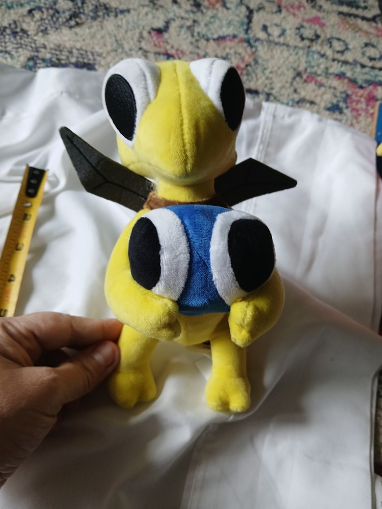 🌈 Rainbow Friends Yellow Plush 8″ Mailed Asap