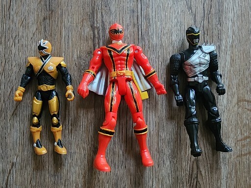 Power Ranger Action Figure Lot Of 3 Black Silver RED GOLD Ship $0 Pre-owned