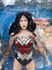 MCFARLANE COLLECTOR EDITION WONDER WOMAN DC MULTIVERSE CLASSIC 61 PLATINUM