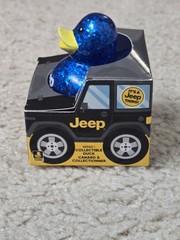 Jeep Branded 2″ Ducks in Paper Jeep 4×4 Box – Blue Glitter