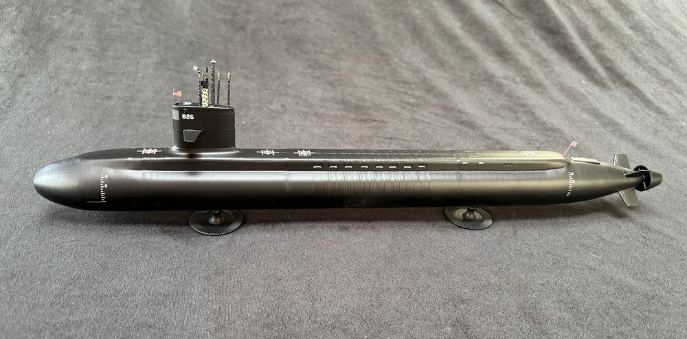 USS Columbia (SSBN-826) Columbia Class Submarine 1:350 , Hobby Parts, Military