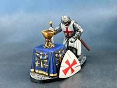 Action Figure Templar Knight with the grail Collectible Miniature Painted 40mm