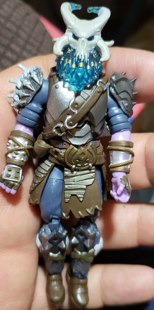 Fortnite Jazwares Ragnarok 4″ Action Figure Legendary Loose No Accessories C252