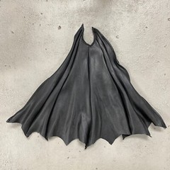 PB-MF-C-BATM: Custom wired cape for McFarlane Robert Pattinson Movie Batman