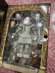 NECA IT WELCOME TO DERRY ULTIMATE BOB GRAY AS PENNYWISE TARGET HAULATHON 2026