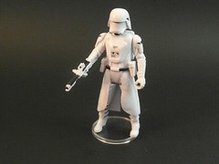 70 x New 1.5″ Modern Star Wars Figure Display Stands-Wide stance 1995 and up T4c