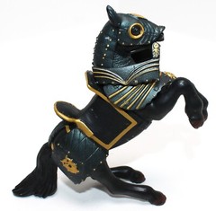 Papo Medievel Knight In Black Armour’s Horse PVC Action Figure 2005